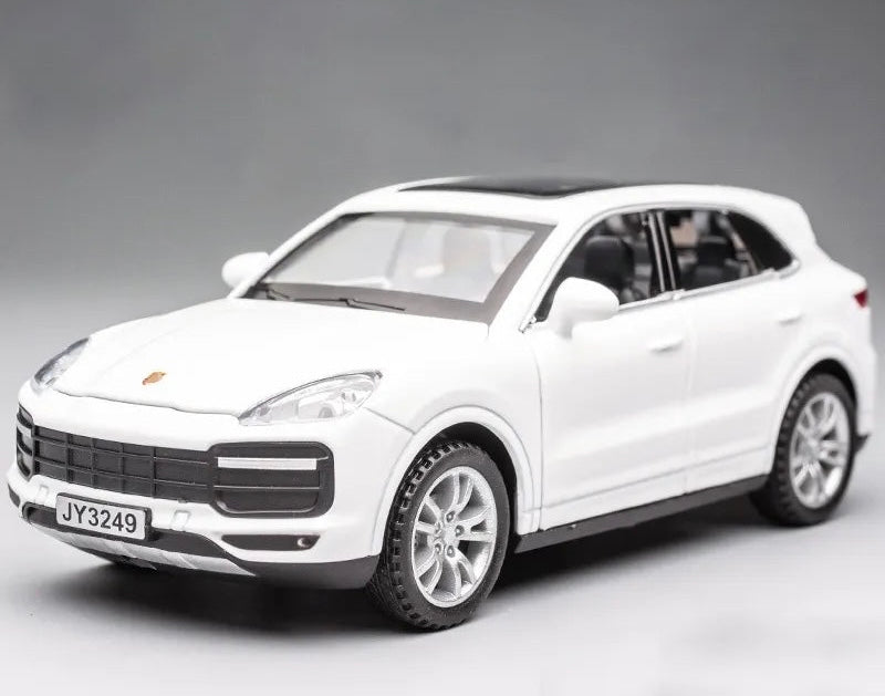 Porsche Cayenne Turbo Die Cast Scale Model 1:32