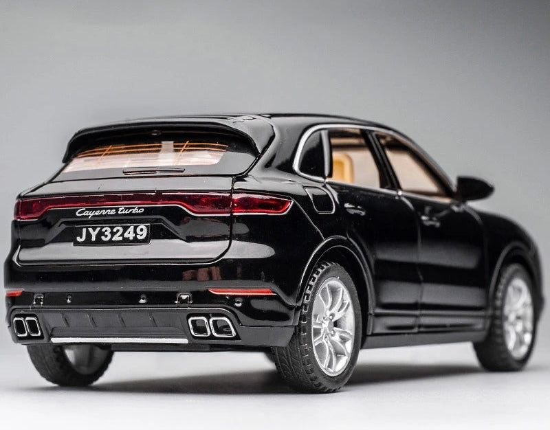 Porsche Cayenne Turbo Die Cast Scale Model 1:32