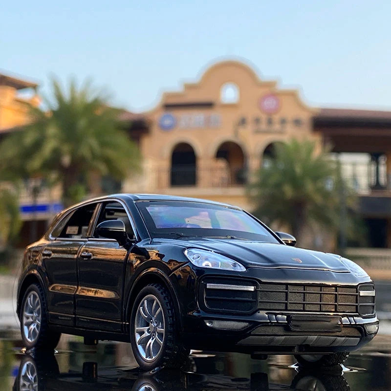 Porsche Cayenne Turbo Die Cast Scale Model 1:32